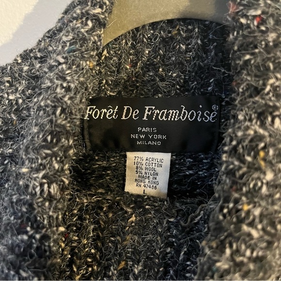 gray speckled sweater - Picture 4 of 5